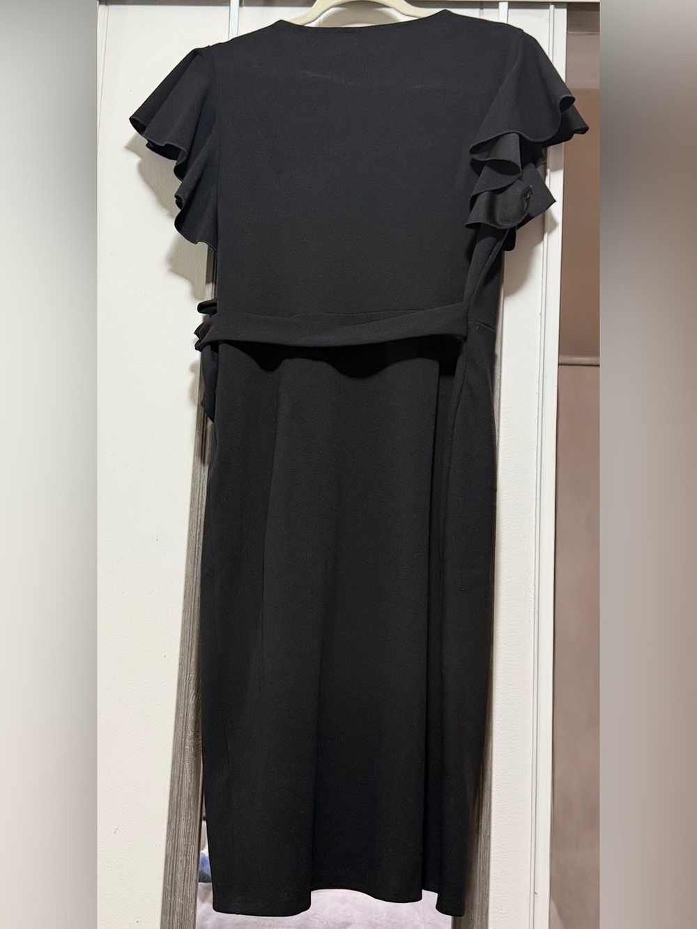 Black Faux Wrap Dress Ruffle Flutter Sleeve V-Neck Size L - Picture 2 of 10